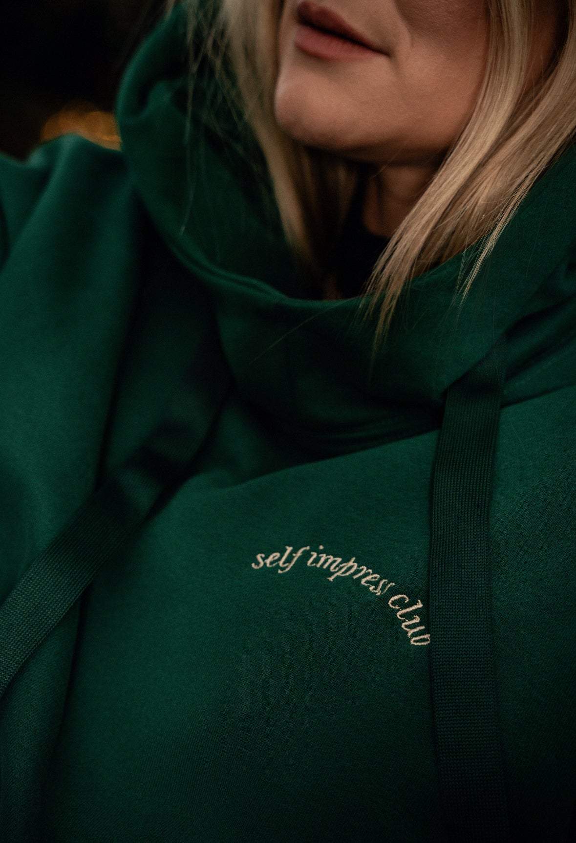 Self imponera klubbtröja - med hette